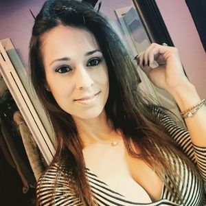 Meet your Posher, Vanessa